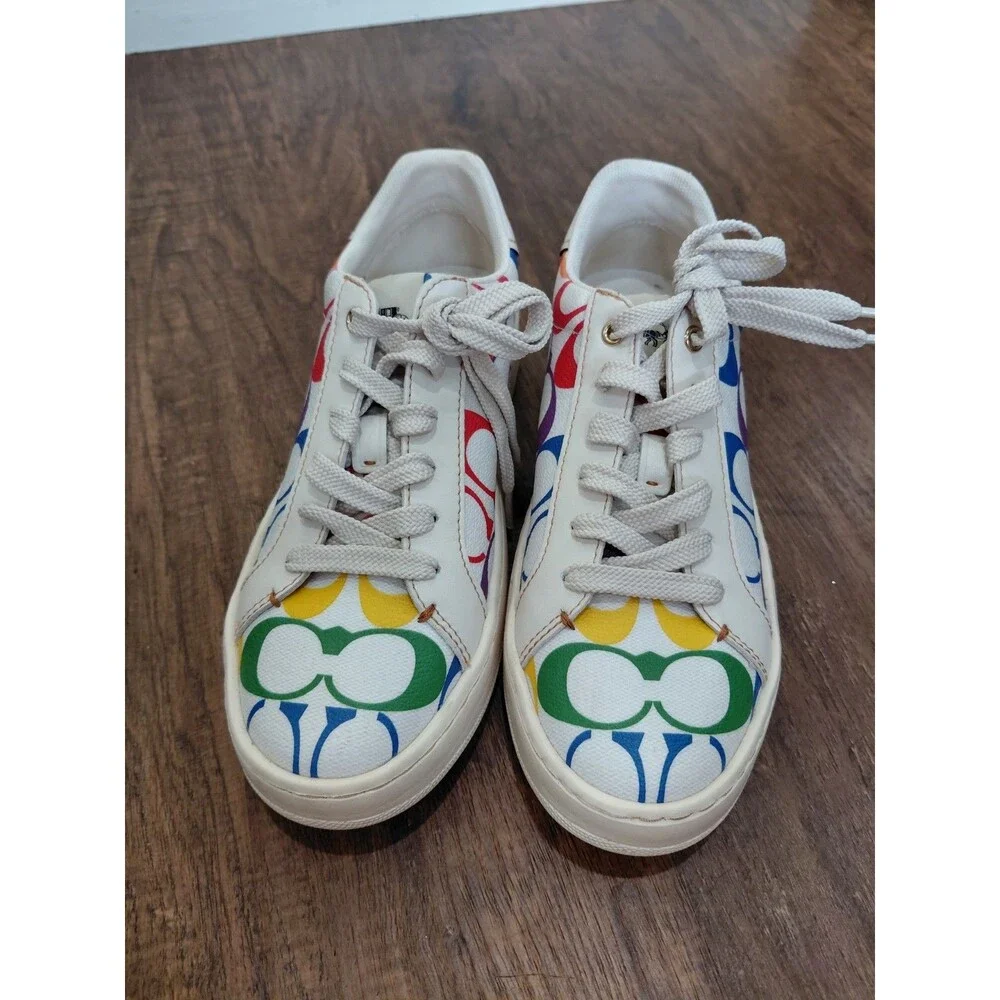 Coach Clip Low Top Sneaker In Rainbow Signature Canvas Women's Size 5.5B